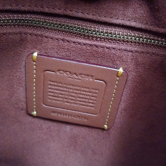 EUC, Coach Field Tote - Picture 13 of 13